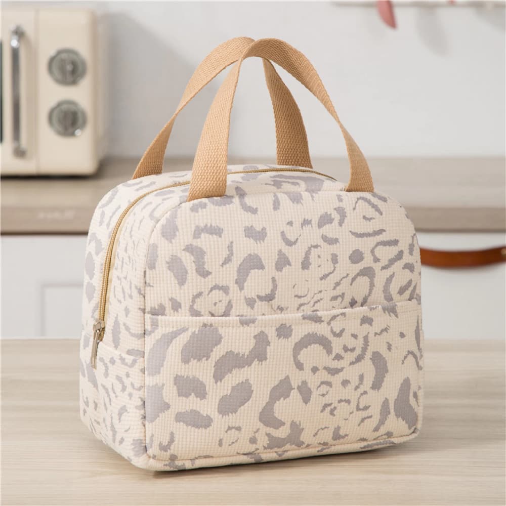 ChiluxeLife™ Beige Leopard Print Insulated Lunch Cooler Bag – Hand-Held, Eco-Friendly & Stylish