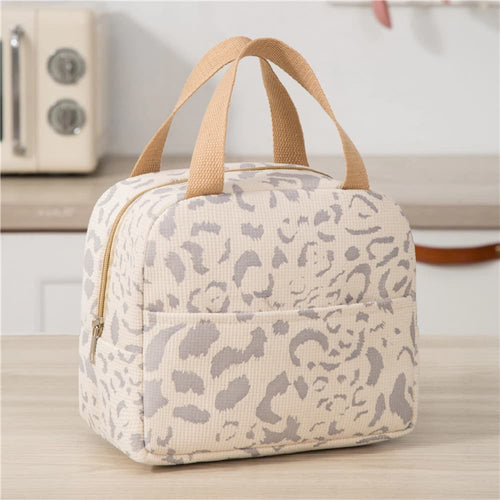 ChiluxeLife™ Beige Leopard Print Insulated Lunch Cooler Bag – Hand-Held, Eco-Friendly & Stylish